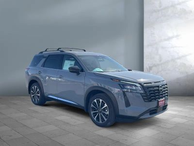 2026 Nissan Pathfinder - Photo 8