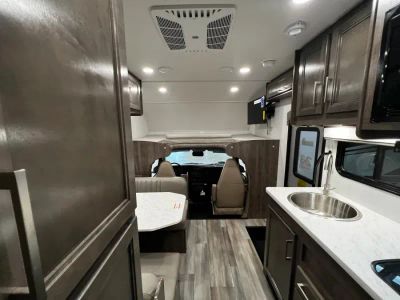 2026 Entegra ODYSSEY SE - Photo 3