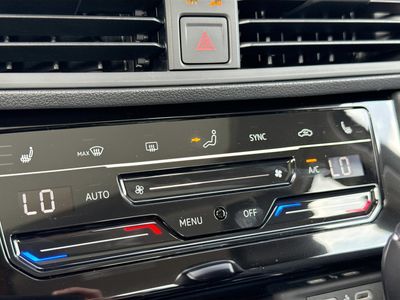 2026 Volkswagen Jetta - Photo 32