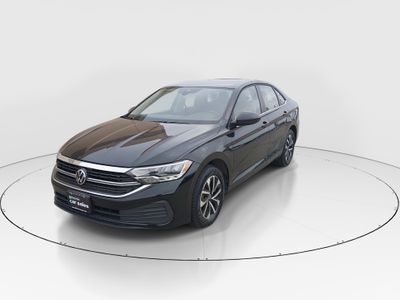2024 Volkswagen Jetta - Photo 3