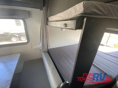 2023 Dutchmen RV Aspen Trail LE - Photo 13