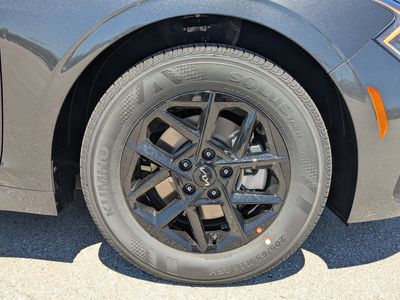 2026 Kia K5 — photo 11 view
