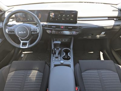 2026 Kia K5 — photo 16 view