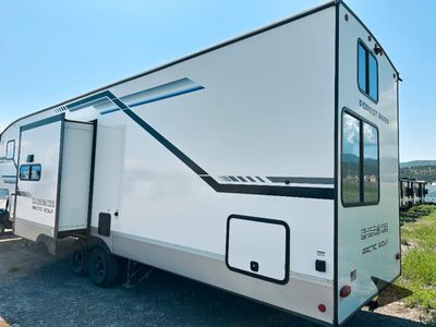 2025 Forest River RV Cherokee Arctic Wolf - Photo 5
