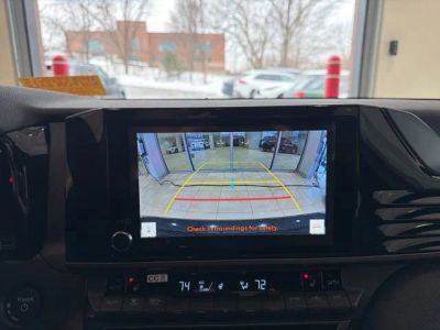 2025 Toyota Camry SE - Photo 22