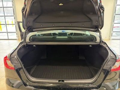 2025 Toyota Camry SE - Photo 23