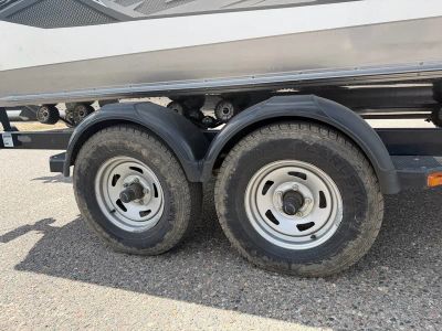 2017 Lund 1875 PRO V — photo 20 view