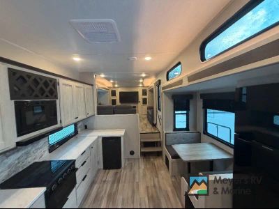 2024 Forest River RV Cardinal - Photo 7