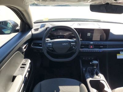 2025 Kia K4 - Photo 22
