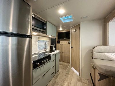 2023 Winnebago Industries Towables Micro Minnie - Photo 19