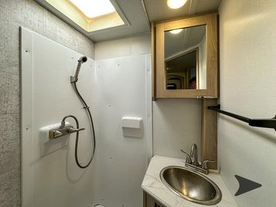 2023 Winnebago Industries Towables Micro Minnie - Photo 42