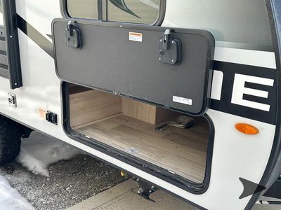 2023 Winnebago Industries Towables Micro Minnie - Photo 10