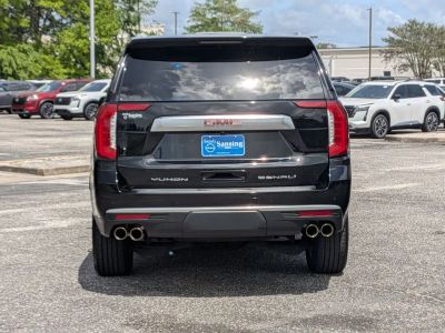 2024 GMC Yukon XL - Photo 4