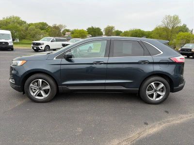2024 Ford Edge — side profile view