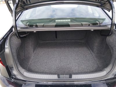 2024 Volkswagen Jetta — photo 11 view