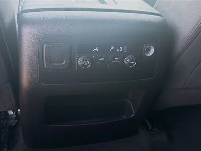 2016 Chevrolet Tahoe - Photo 22