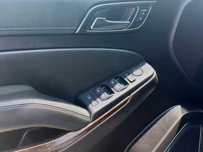 2016 Chevrolet Tahoe - Photo 16