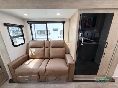 2026 Grand Design Imagine XLS - Photo 12