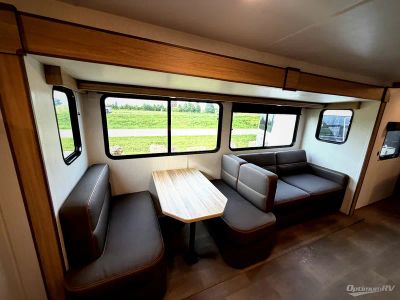 2024 Cruiser RV Avenir — photo 12 view
