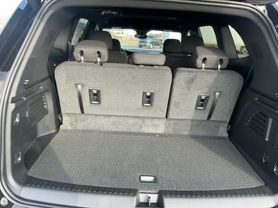 2026 GMC Acadia — photo 18 view