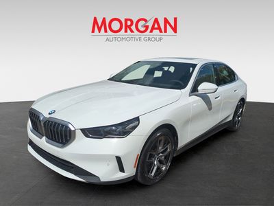 2026 BMW 5 Series — photo 9 view