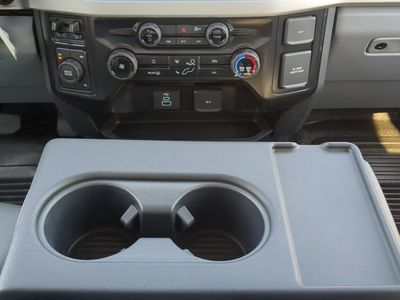 2026 Ford F-450SD - Photo 21