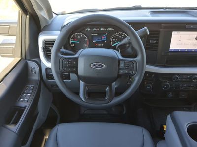 2026 Ford F-450SD - Photo 18