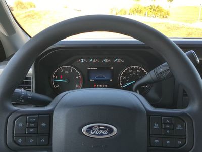 2026 Ford F-450SD - Photo 31