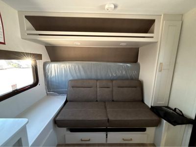 2026 Grand Transcend ONE — photo 21 view