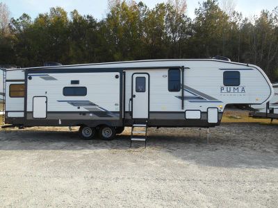 2023 Palomino Puma - Photo 1
