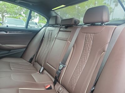 2023 BMW 5 Series - Photo 11