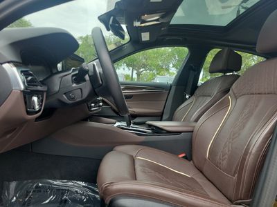 2023 BMW 5 Series - Photo 20