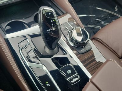 2023 BMW 5 Series - Photo 32