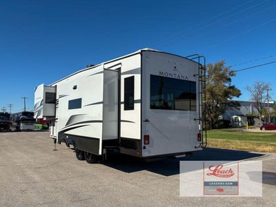 2025 Montana 3123RL — photo 7 view