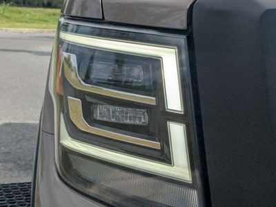 2021 Nissan Titan - Photo 8