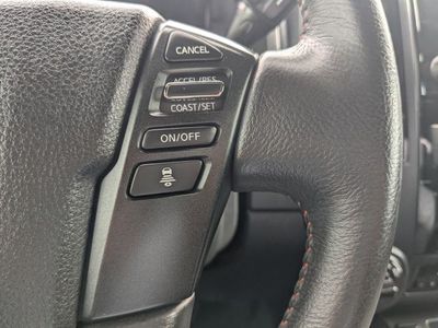2021 Nissan Titan - Photo 25