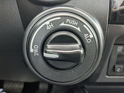 2021 Nissan Titan - Photo 20