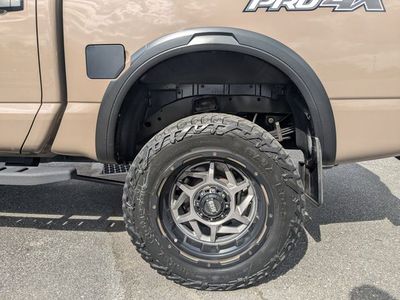 2021 Nissan Titan - Photo 9