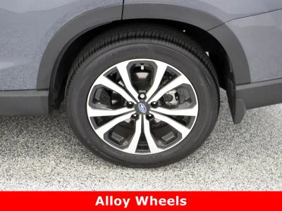 2022 Subaru Forester AWD - Photo 10