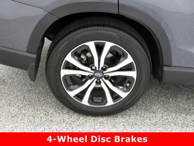 2022 Subaru Forester AWD - Photo 6