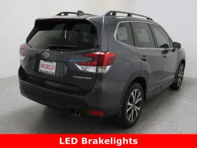 2022 Subaru Forester AWD - Photo 7