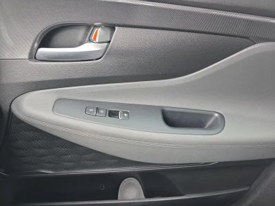 2023 Hyundai Santa Fe — photo 8 view