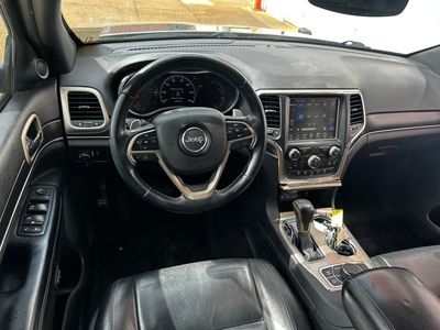 2017 Jeep Grand Cherokee - Photo 2