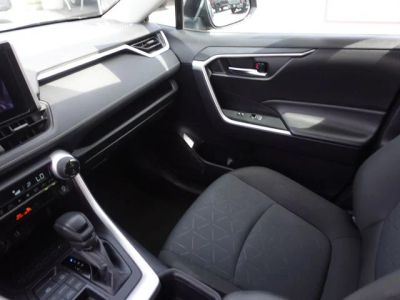 2024 Toyota RAV4 - Photo 21