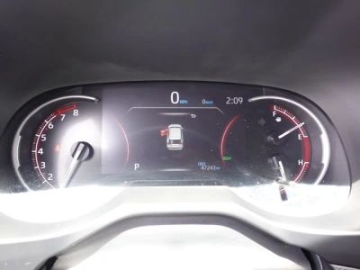 2024 Toyota RAV4 - Photo 16