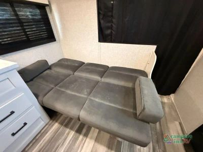 2024 Jayco Jay Flight — photo 12 view