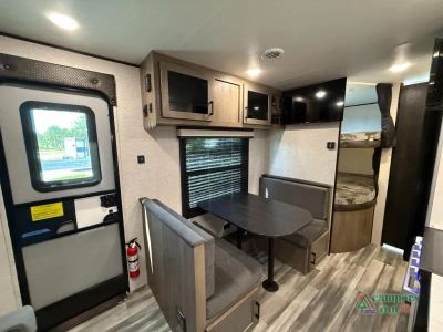 2024 Jayco Jay Flight — photo 8 view