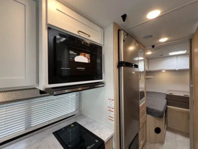2026 Thor Motor Coach CHATEAU — photo 11 view