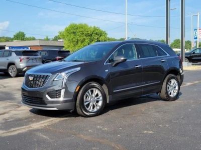 2020 Cadillac XT5 — rear three-quarter view
