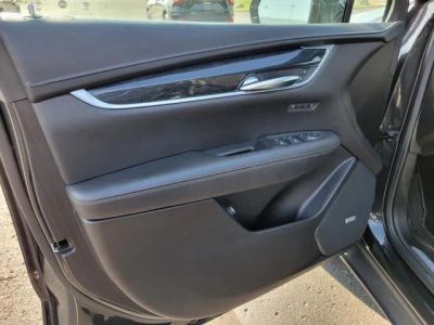 2020 Cadillac XT5 — detail view